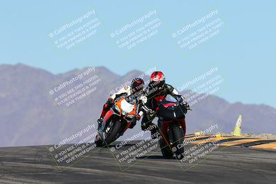 media/Mar-25-2024-Moto Forza (Mon) [[8d4319bd68]]/2-Advanced Group/Session 2 (Turns 9 and 10)/